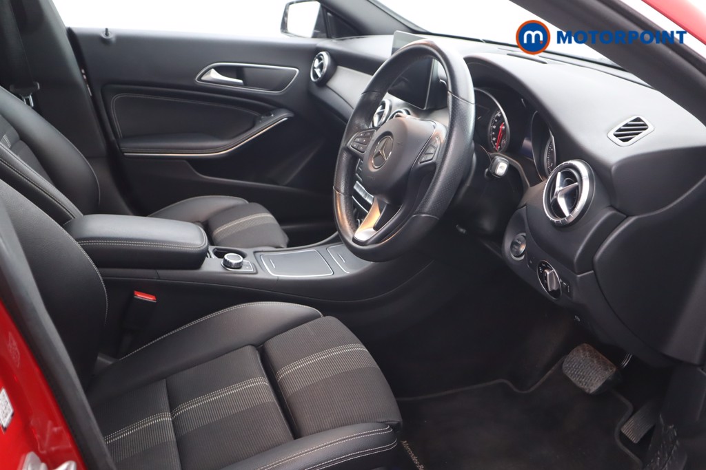 Mercedes-Benz CLA Sport Automatic Diesel Coupe - Stock Number (1558540) - 5th supplementary image