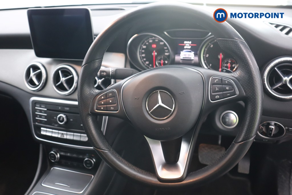 Mercedes-Benz CLA Sport Automatic Diesel Coupe - Stock Number (1558540) - 1st supplementary image