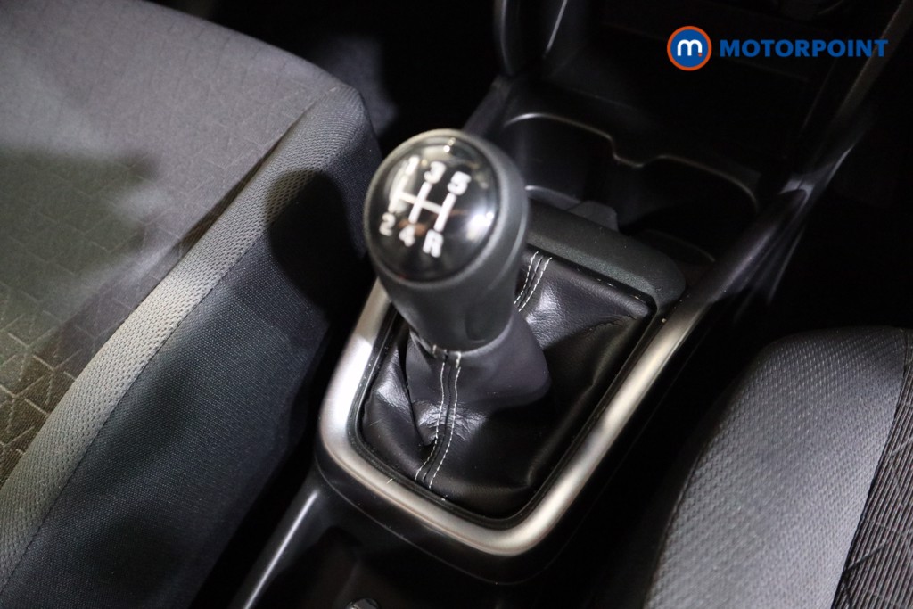 Suzuki Swift Ultra Manual Petrol-Electric Hybrid Hatchback - Stock Number (1558643) - 8th supplementary image