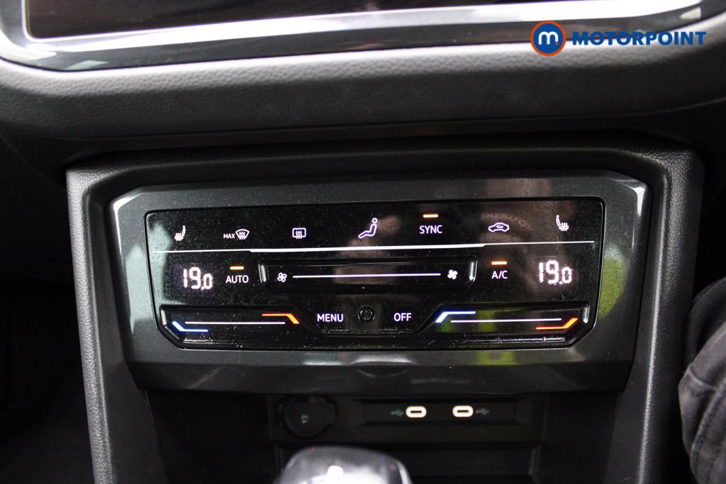Volkswagen Tiguan R-Line Automatic Petrol SUV - Stock Number (1558674) - 17th supplementary image