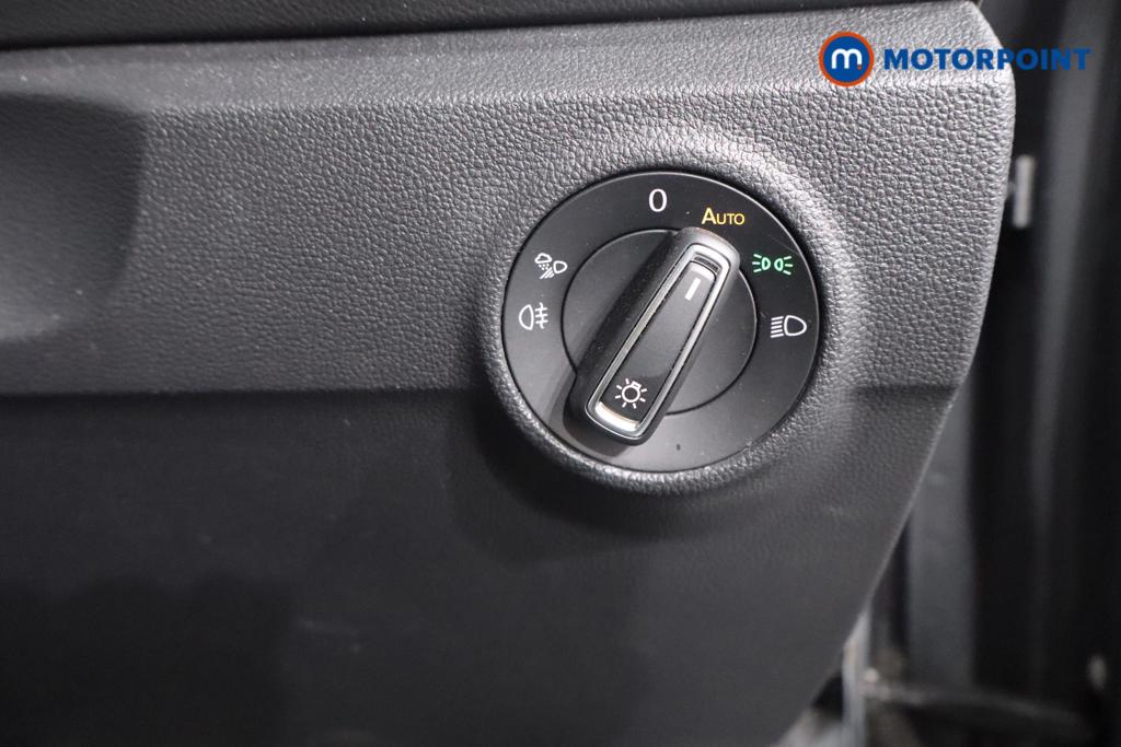 Volkswagen T-Roc Style Automatic Petrol SUV - Stock Number (1558695) - 9th supplementary image