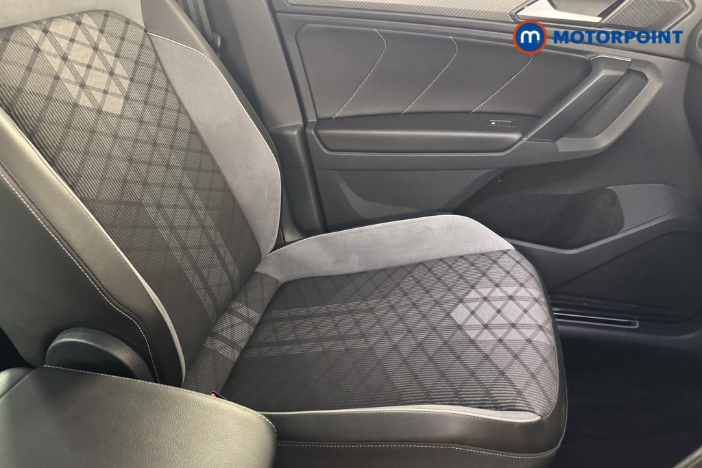 Volkswagen Tiguan R-Line Automatic Petrol SUV - Stock Number (1558710) - 11th supplementary image