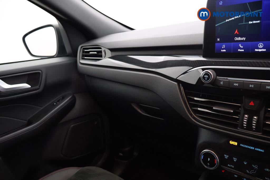 Ford Kuga St-Line X Edition Manual Petrol SUV - Stock Number (1558927) - 6th supplementary image