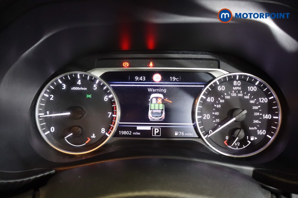 Nissan Juke N-Connecta Automatic Petrol SUV - Stock Number (1558944) - 2nd supplementary image