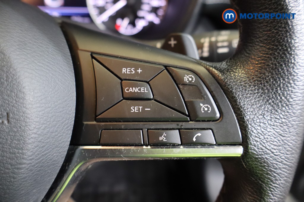 Nissan Juke N-Connecta Automatic Petrol SUV - Stock Number (1558944) - 10th supplementary image