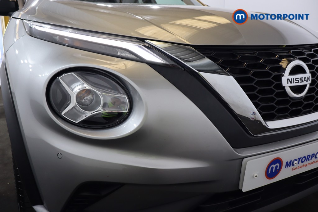 Nissan Juke N-Connecta Automatic Petrol SUV - Stock Number (1558944) - 24th supplementary image
