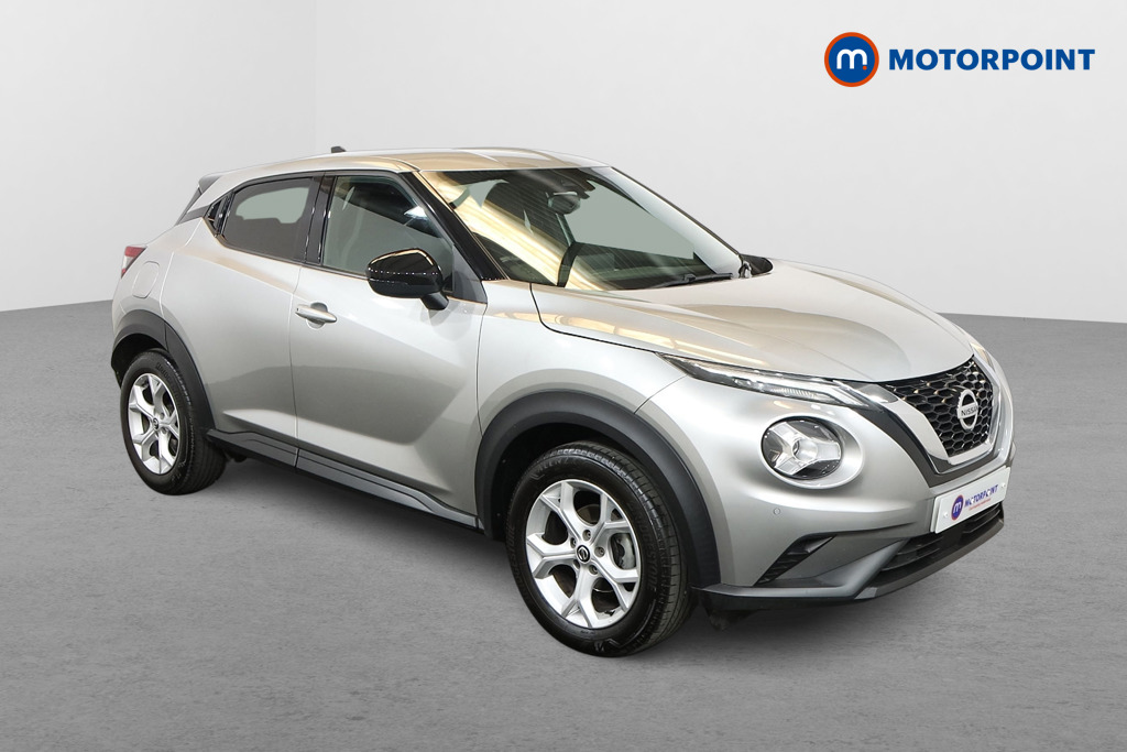 Nissan Juke N-Connecta Automatic Petrol SUV - Stock Number (1558944) - Drivers side front corner