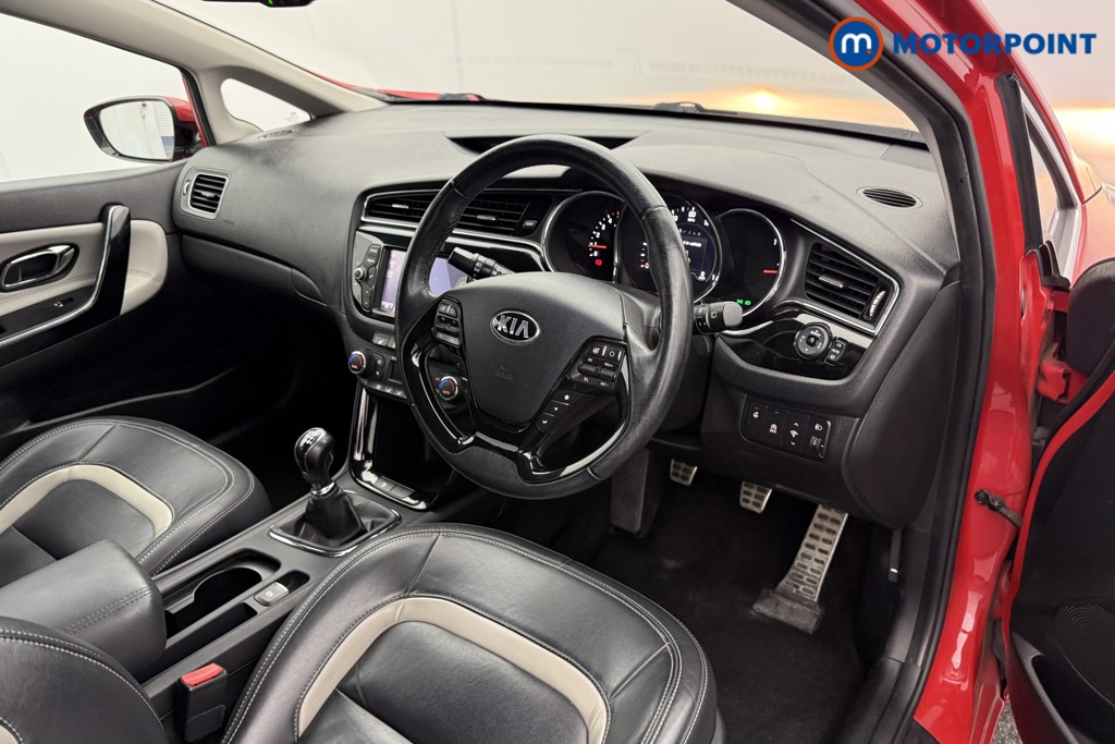 KIA Ceed 4 Manual Diesel Hatchback - Stock Number (1558987) - 4th supplementary image