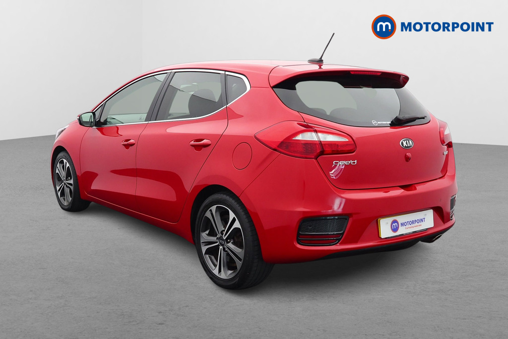 KIA Ceed 4 Manual Diesel Hatchback - Stock Number (1558987) - Passenger side rear corner