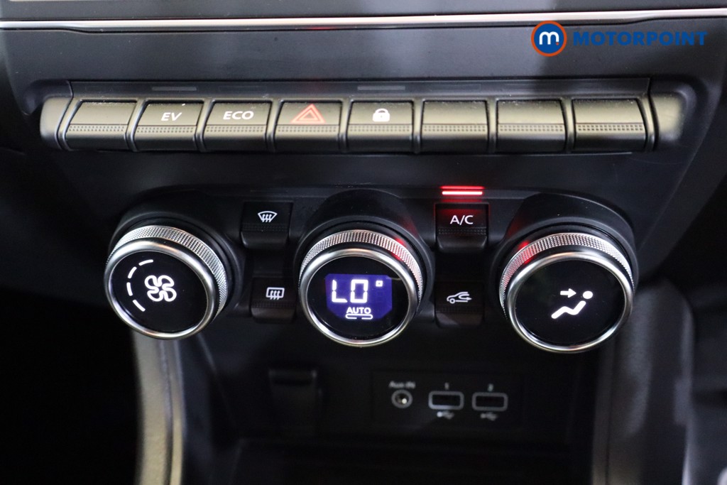 Renault Captur Evolution Automatic Petrol-Electric Hybrid SUV - Stock Number (1559090) - 7th supplementary image