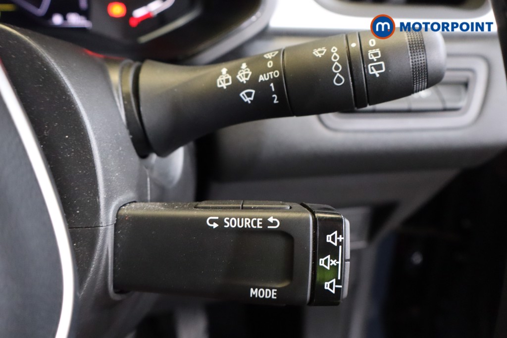 Renault Captur Evolution Automatic Petrol-Electric Hybrid SUV - Stock Number (1559090) - 12th supplementary image