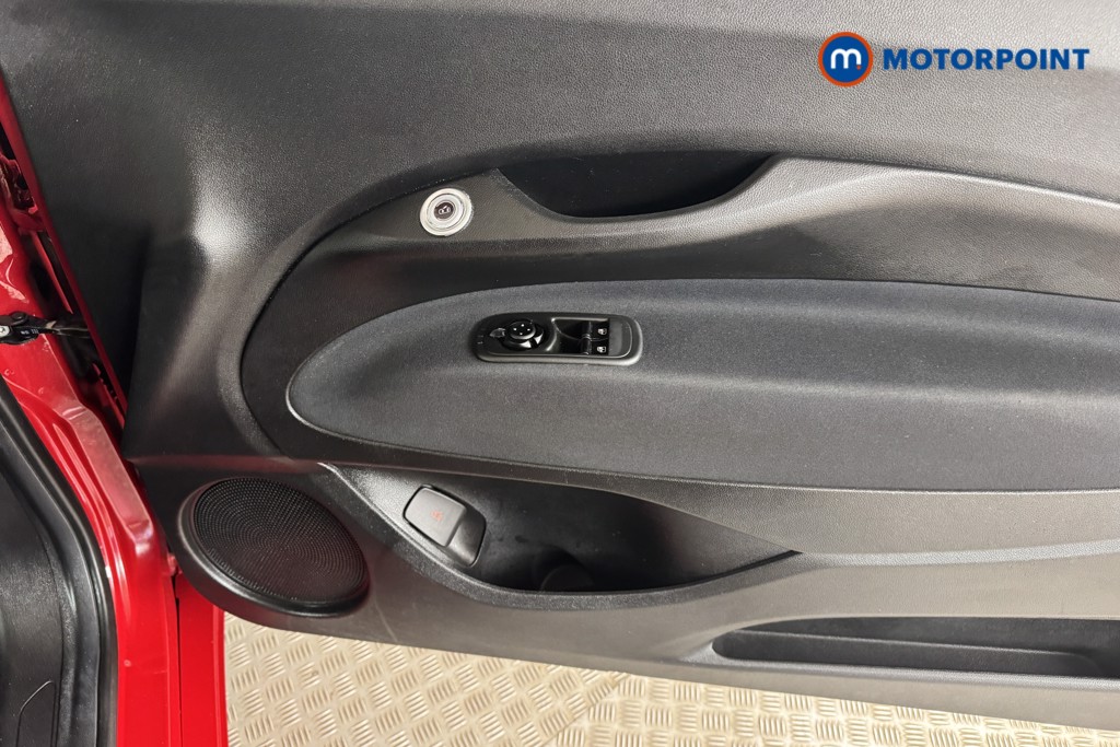 Fiat 500 RED Automatic Electric Hatchback - Stock Number (1559862) - 14th supplementary image