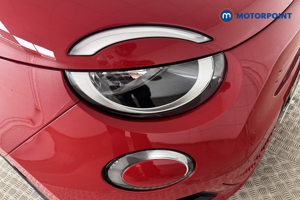 Fiat 500 RED Automatic Electric Hatchback - Stock Number (1559862) - 16th supplementary image