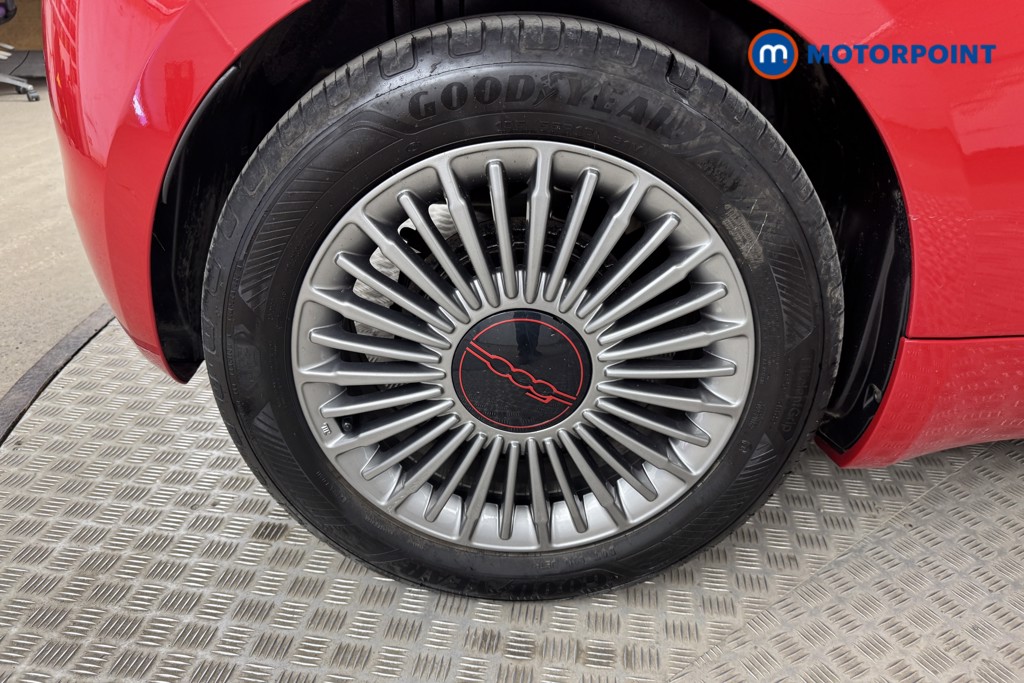 Fiat 500 RED Automatic Electric Hatchback - Stock Number (1559862) - 20th supplementary image