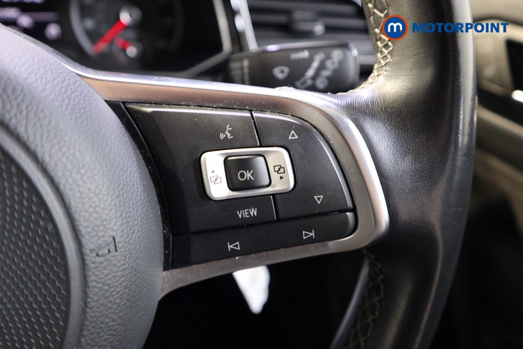 Volkswagen T-Roc Black Edition Manual Petrol SUV - Stock Number (1559937) - 4th supplementary image