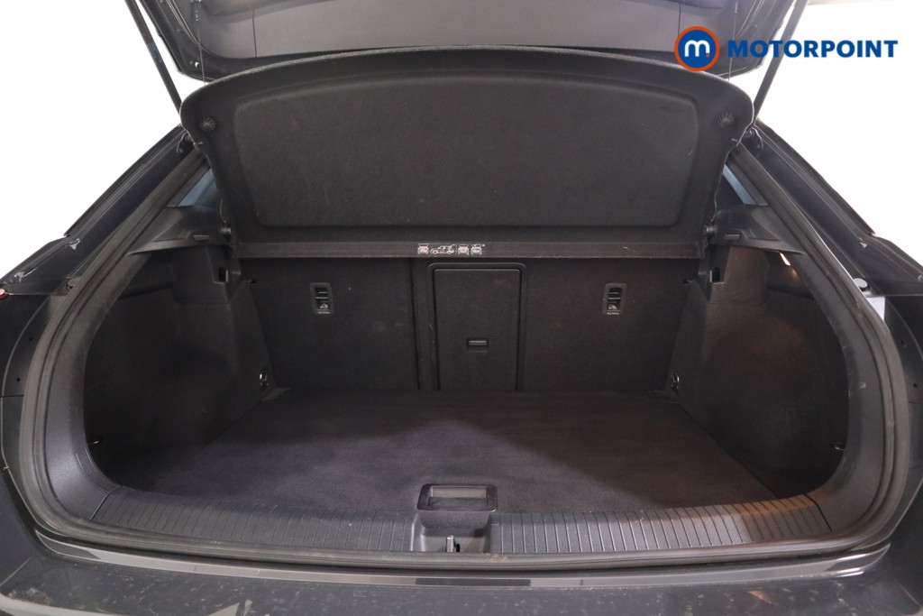 Volkswagen T-Roc Black Edition Manual Petrol SUV - Stock Number (1559937) - 14th supplementary image