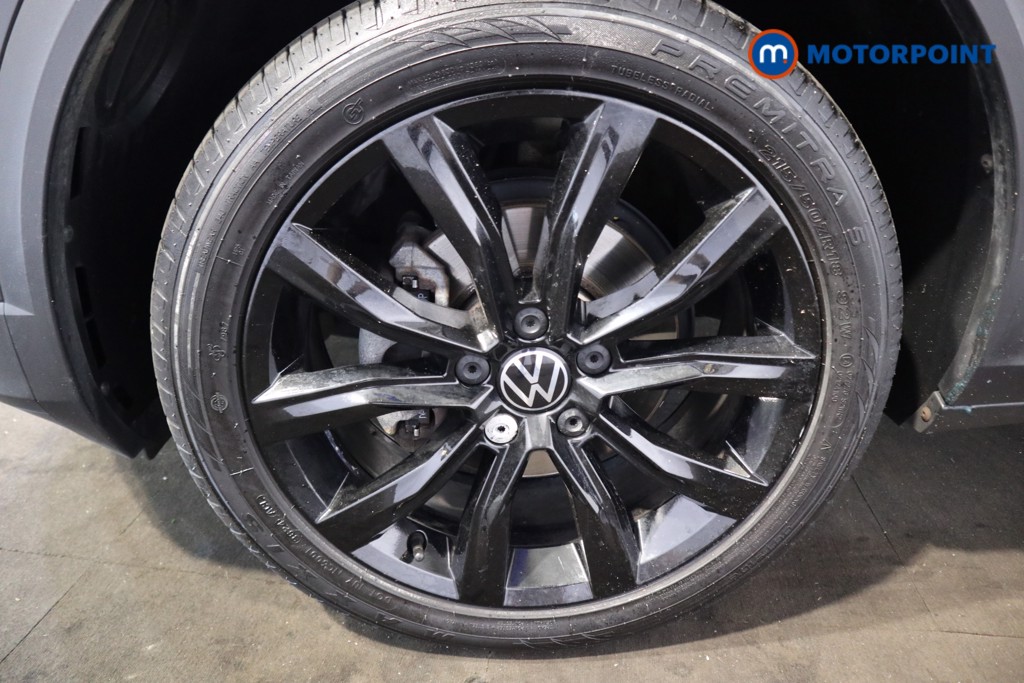 Volkswagen T-Roc Black Edition Manual Petrol SUV - Stock Number (1559937) - 17th supplementary image