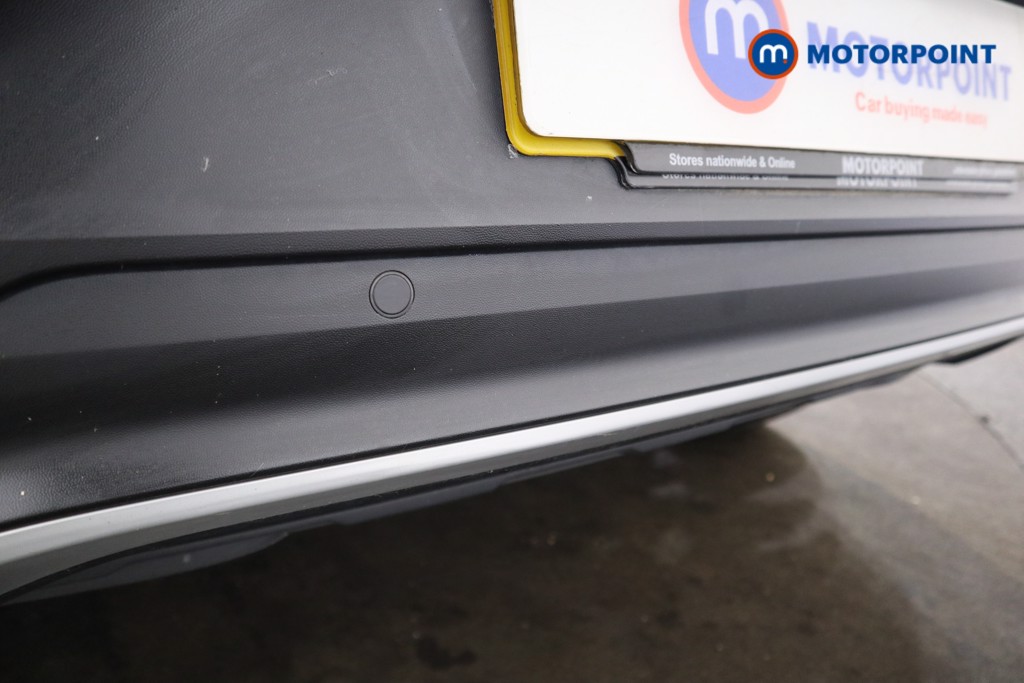Volkswagen T-Roc Black Edition Manual Petrol SUV - Stock Number (1559937) - 19th supplementary image