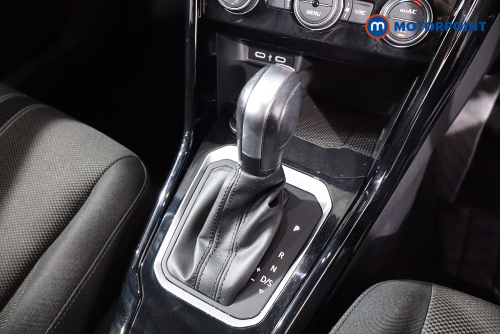 Volkswagen T-Roc Black Edition Automatic Petrol SUV - Stock Number (1560024) - 14th supplementary image