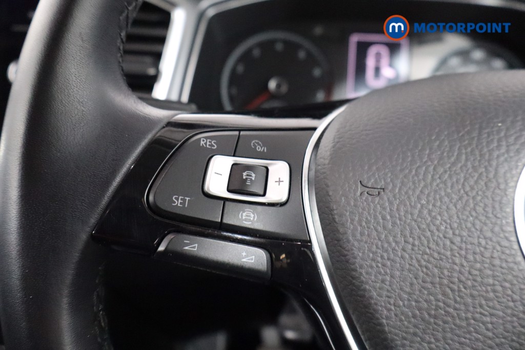Volkswagen T-Roc Active Manual Petrol SUV - Stock Number (1560058) - 7th supplementary image