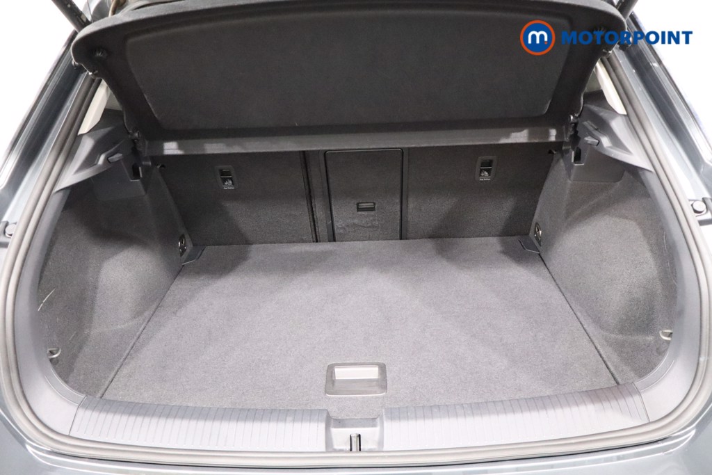 Volkswagen T-Roc Active Manual Petrol SUV - Stock Number (1560058) - 31st supplementary image