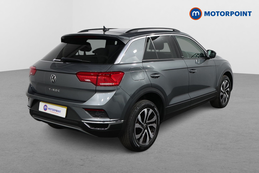 Volkswagen T-Roc Active Manual Petrol SUV - Stock Number (1560058) - Drivers side rear corner