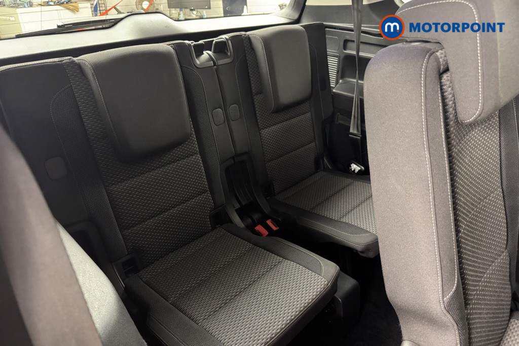 Volkswagen Touran Se Family Manual Diesel People Carrier - Stock Number (1560099) - 4th supplementary image