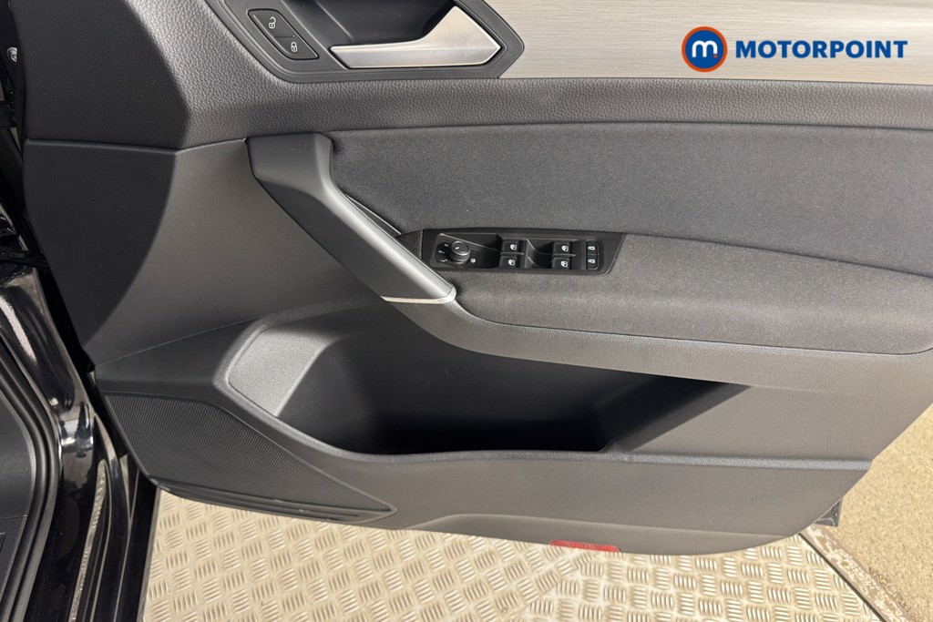 Volkswagen Touran Se Family Manual Diesel People Carrier - Stock Number (1560099) - 15th supplementary image