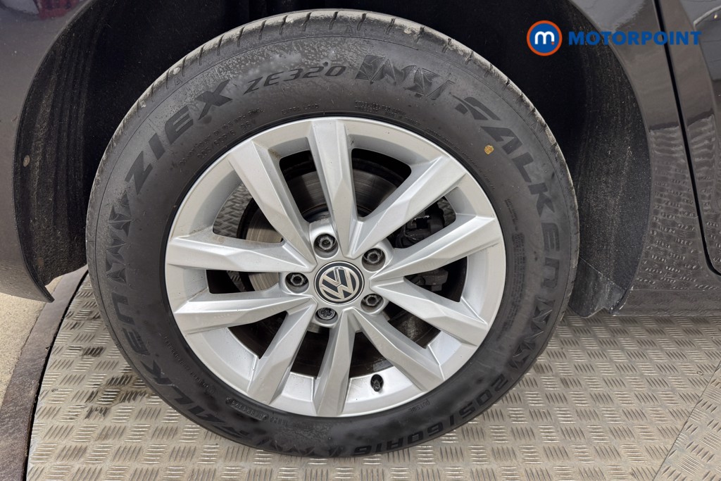 Volkswagen Touran Se Family Manual Diesel People Carrier - Stock Number (1560099) - 21st supplementary image