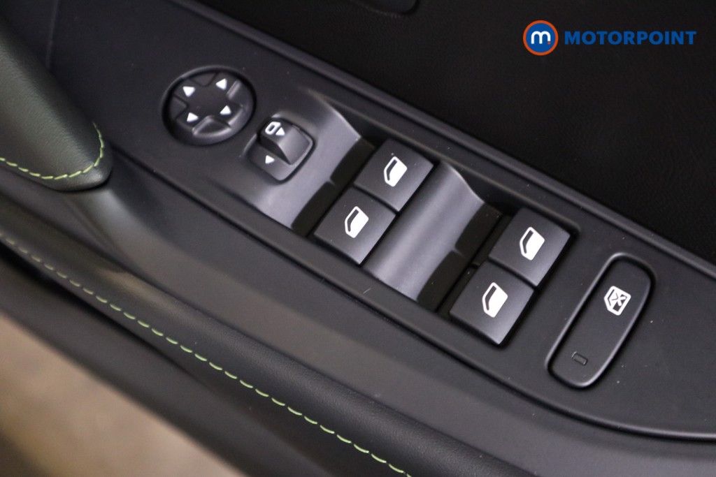 Peugeot 208 GT Automatic Petrol-Electric Hybrid Hatchback - Stock Number (1560143) - 9th supplementary image