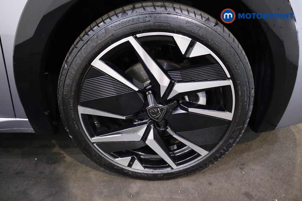 Peugeot 208 GT Automatic Petrol-Electric Hybrid Hatchback - Stock Number (1560143) - 14th supplementary image