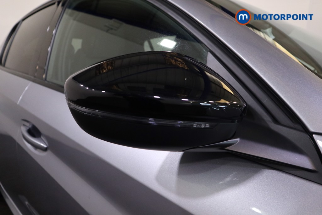 Peugeot 208 GT Automatic Petrol-Electric Hybrid Hatchback - Stock Number (1560143) - 21st supplementary image