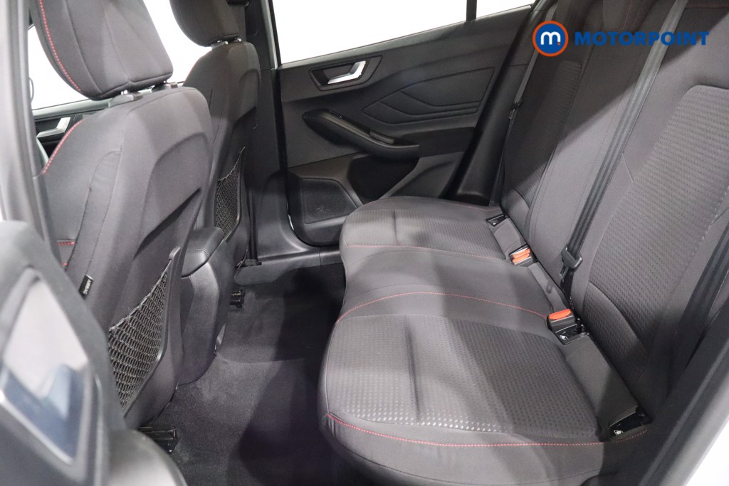 Ford Focus St-Line Manual Petrol Hatchback - Stock Number (1560237) - 5th supplementary image
