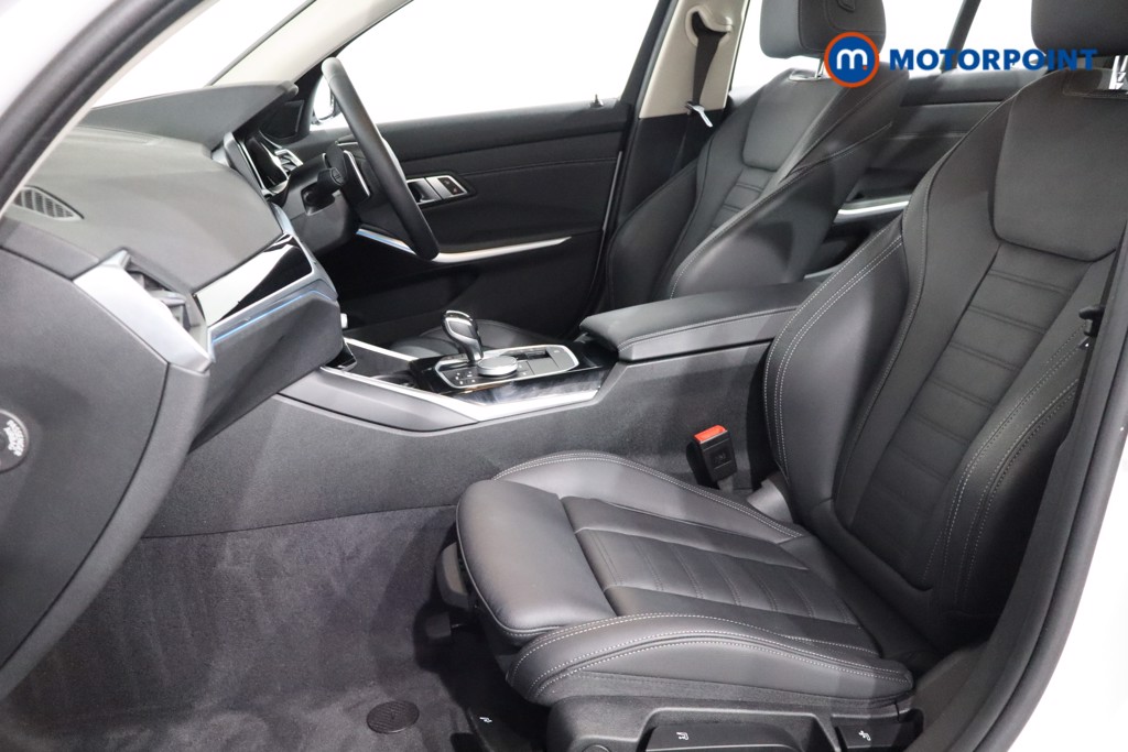 BMW 3 Series Sport Pro Automatic Petrol Plug-In Hybrid Saloon - Stock Number (1560247) - 4th supplementary image