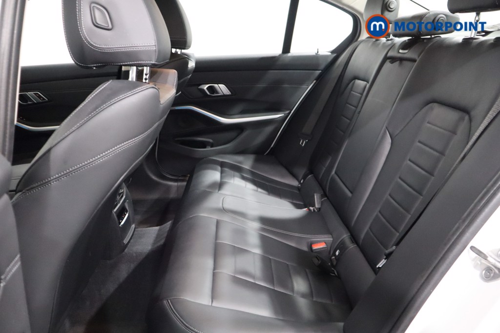 BMW 3 Series Sport Pro Automatic Petrol Plug-In Hybrid Saloon - Stock Number (1560247) - 5th supplementary image