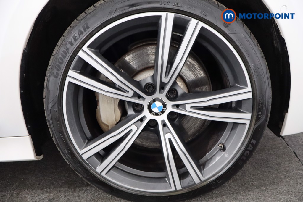 BMW 3 Series Sport Pro Automatic Petrol Plug-In Hybrid Saloon - Stock Number (1560247) - 10th supplementary image