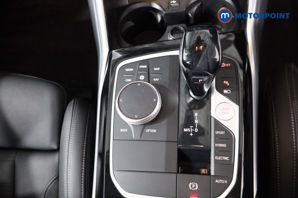 BMW 3 Series Sport Pro Automatic Petrol Plug-In Hybrid Saloon - Stock Number (1560247) - 16th supplementary image