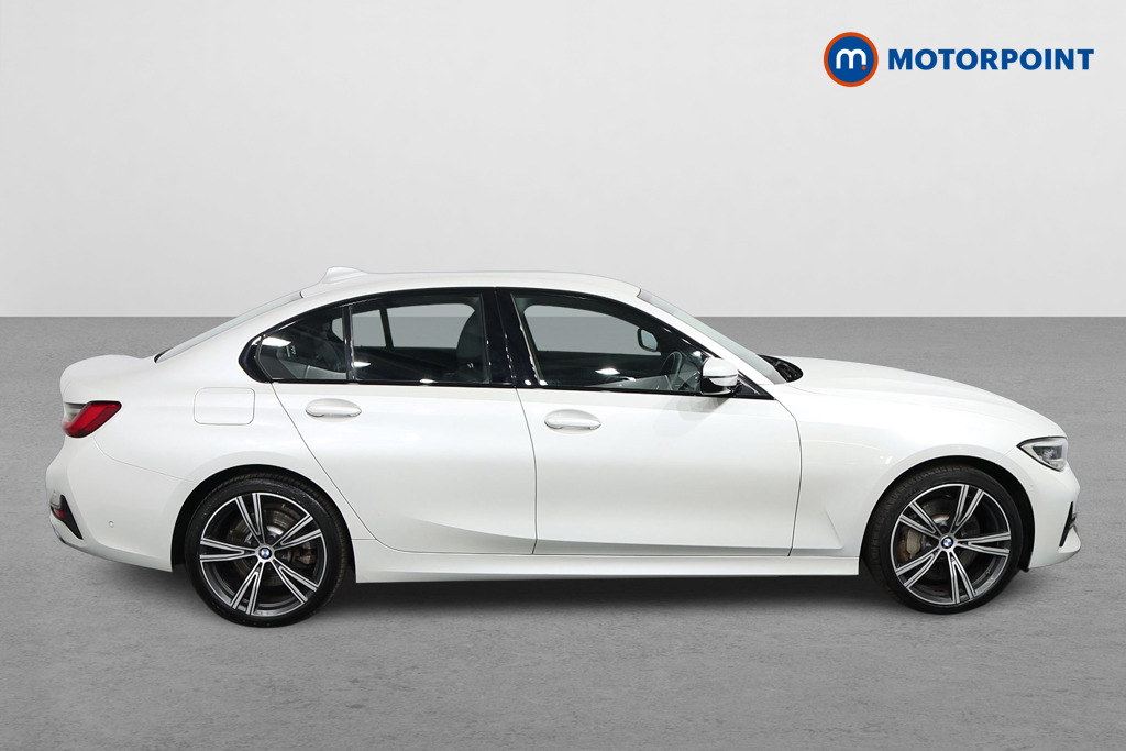BMW 3 Series Sport Pro Automatic Petrol Plug-In Hybrid Saloon - Stock Number (1560247) - Drivers side
