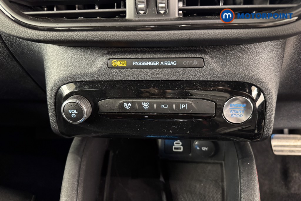 Ford Kuga St-Line Automatic Petrol Plug-In Hybrid SUV - Stock Number (1560332) - 10th supplementary image