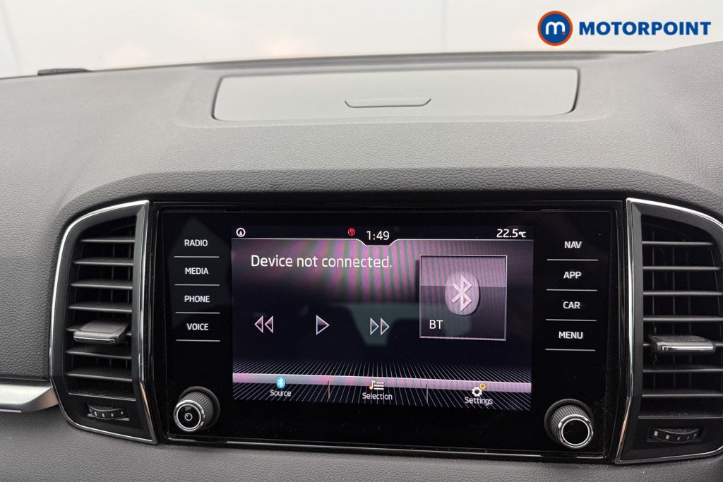 Skoda Karoq Se Drive Manual Petrol SUV - Stock Number (1560387) - 7th supplementary image
