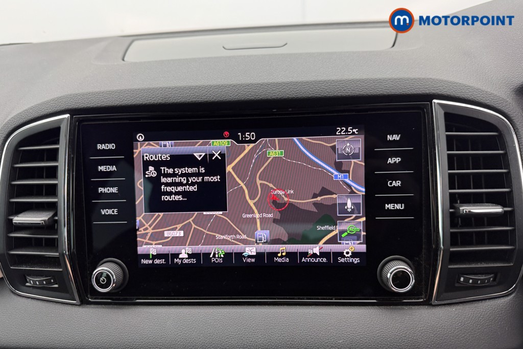 Skoda Karoq Se Drive Manual Petrol SUV - Stock Number (1560387) - 9th supplementary image