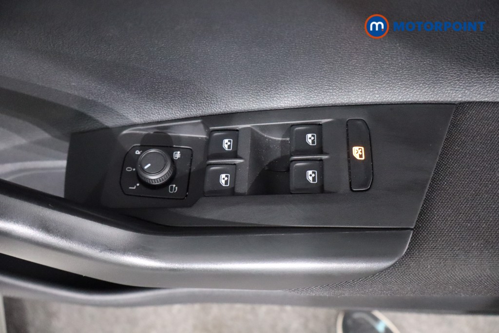 Volkswagen Polo Life Automatic Petrol Hatchback - Stock Number (1560408) - 17th supplementary image