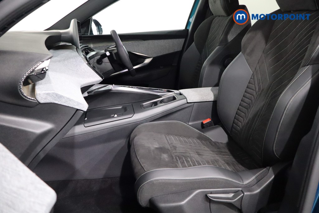 Peugeot 3008 GT Automatic Electric SUV - Stock Number (1560536) - 4th supplementary image