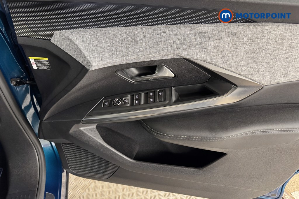 Peugeot 3008 GT Automatic Electric SUV - Stock Number (1560538) - 14th supplementary image