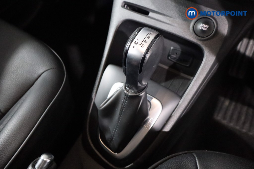 Renault Captur Gt Line Automatic Petrol SUV - Stock Number (1538308) - 14th supplementary image