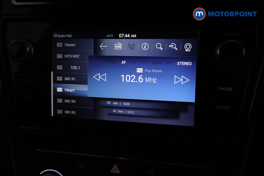 Ssangyong Tivoli Ultimate Automatic Petrol SUV - Stock Number (1549352) - 6th supplementary image