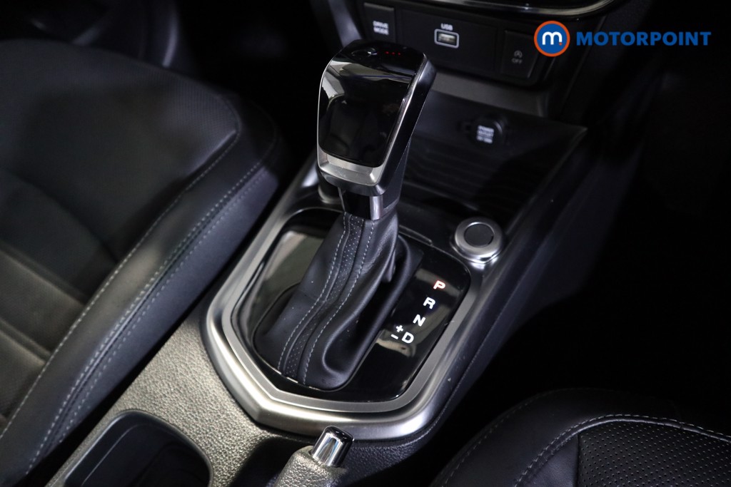 Ssangyong Tivoli Ultimate Automatic Petrol SUV - Stock Number (1549352) - 8th supplementary image