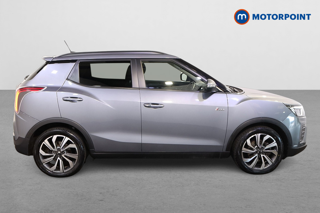 Ssangyong Tivoli Ultimate Automatic Petrol SUV - Stock Number (1549352) - Drivers side