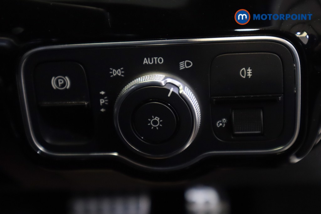 Mercedes-Benz A Class Amg Line Automatic Petrol Plug-In Hybrid Saloon - Stock Number (1549448) - 9th supplementary image