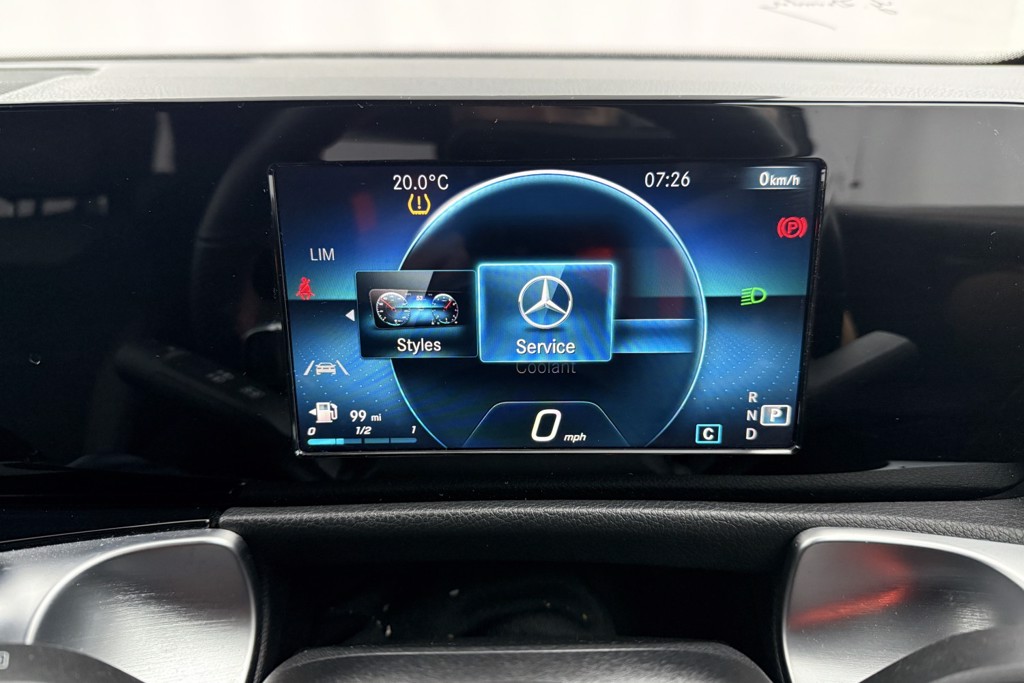 Mercedes-Benz GLB Amg Line Automatic Petrol SUV - Stock Number (1550576) - 6th supplementary image